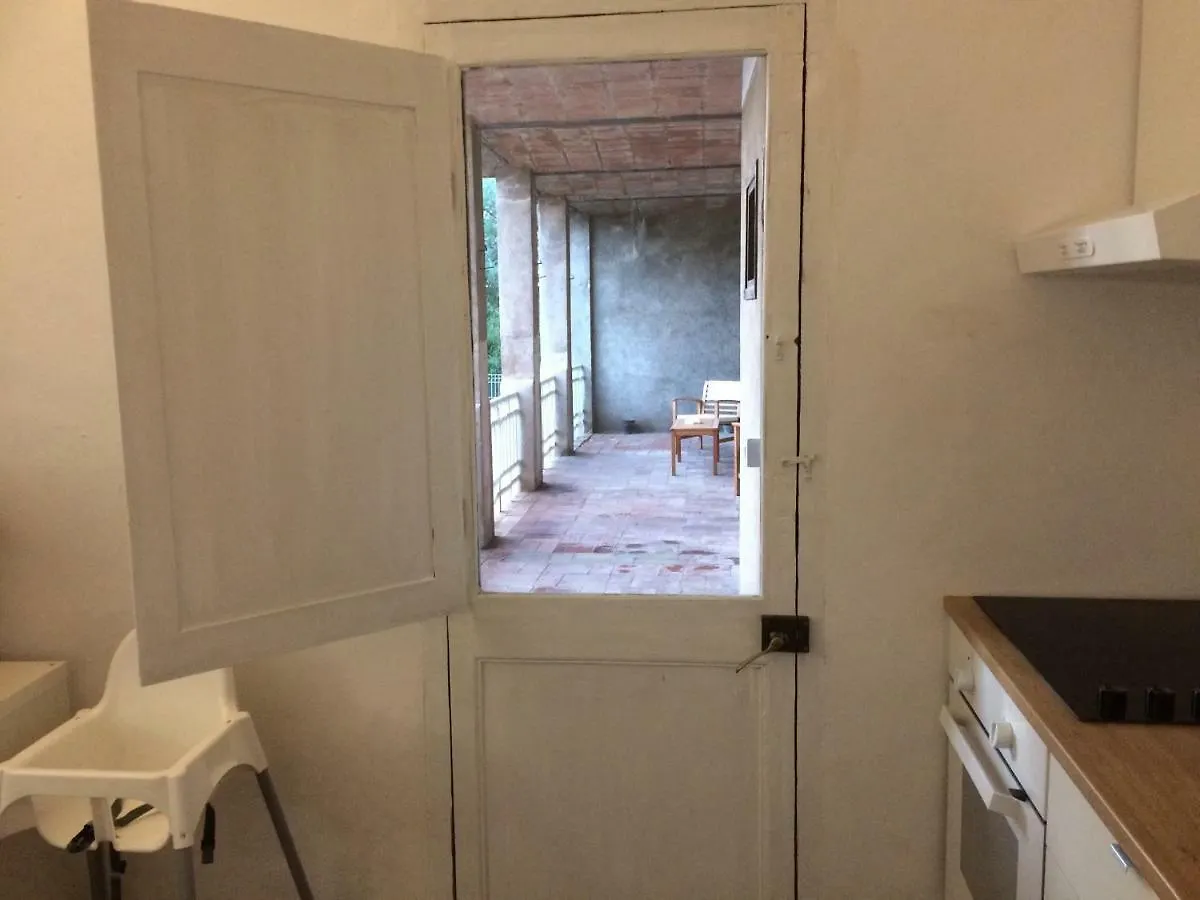 Cal Mestre - Apartament 4 Pax. 1Er Pis Castellfollit de la Roca Spain