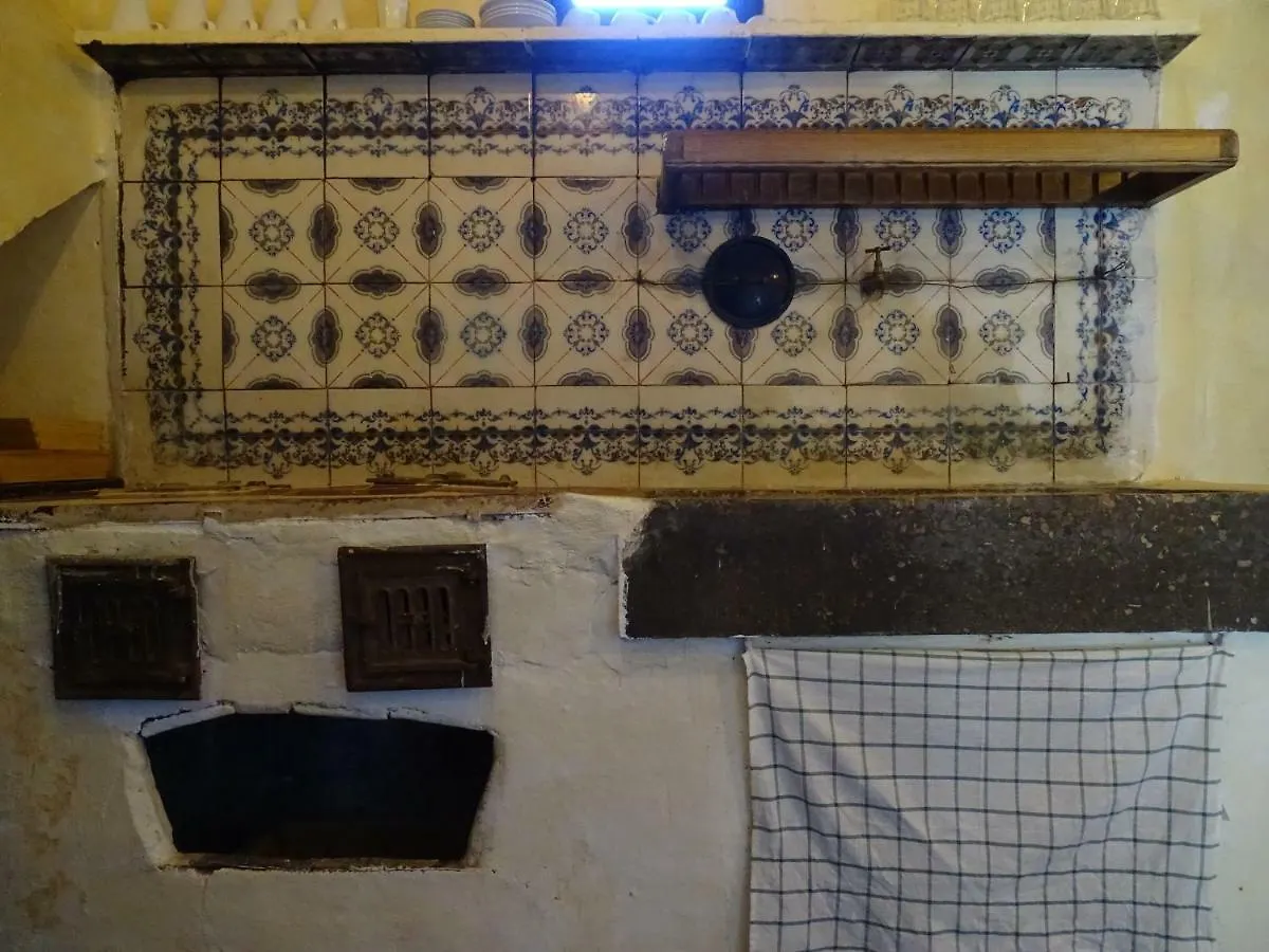 Cal Mestre - Apartament 4 Pax. 1Er Pis Castellfollit de la Roca 0*,  Spain