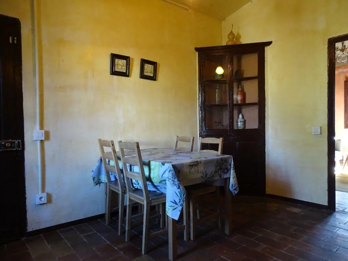 Apartment Cal Mestre - Apartament 4 Pax. 1Er Pis Castellfollit de la Roca Spain